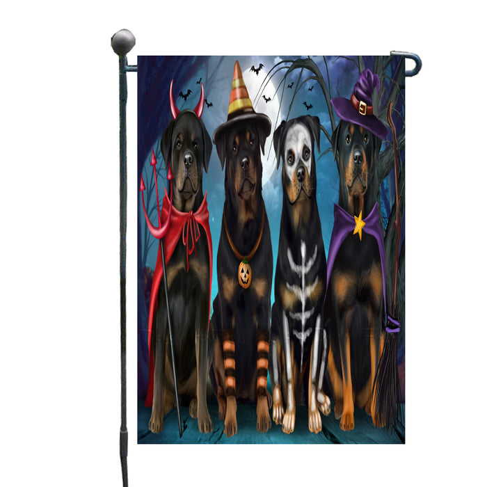 Halloween Trick or Treat Rottweiler Dogs Garden Flags Outdoor Decor for Homes and Gardens Double Sided Garden Yard Spring Decorative Vertical Home Flags Garden Porch Lawn Flag for Decorations