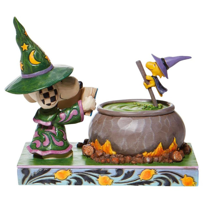 Enesco Jim Shore Witch Snoopy and Woodstock Surrounding a Cauldron Figurine, 5.5"