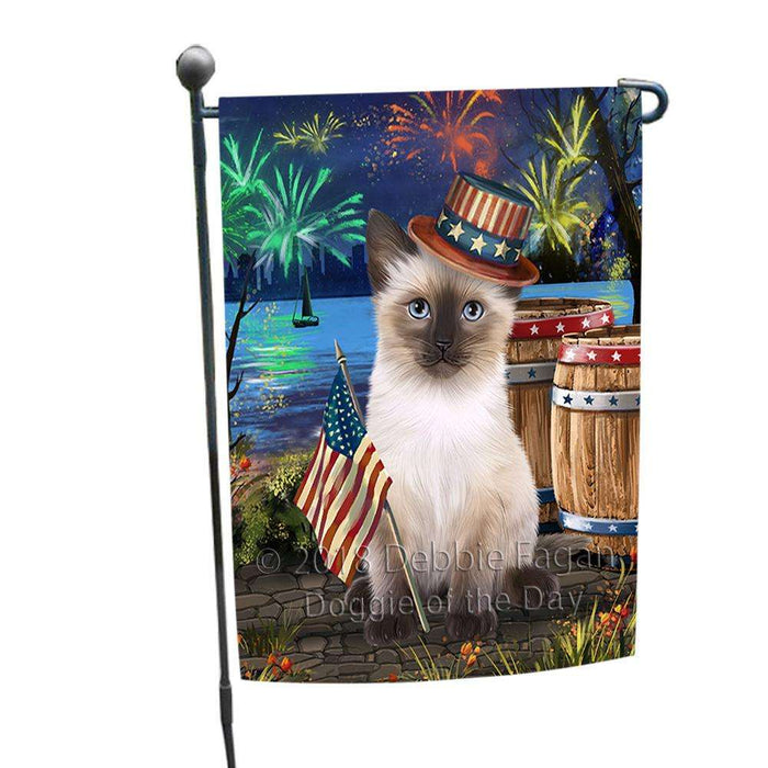 4th of July Independence Day Fireworks Siamese cat at the Lake Garden Flag GFLG51154