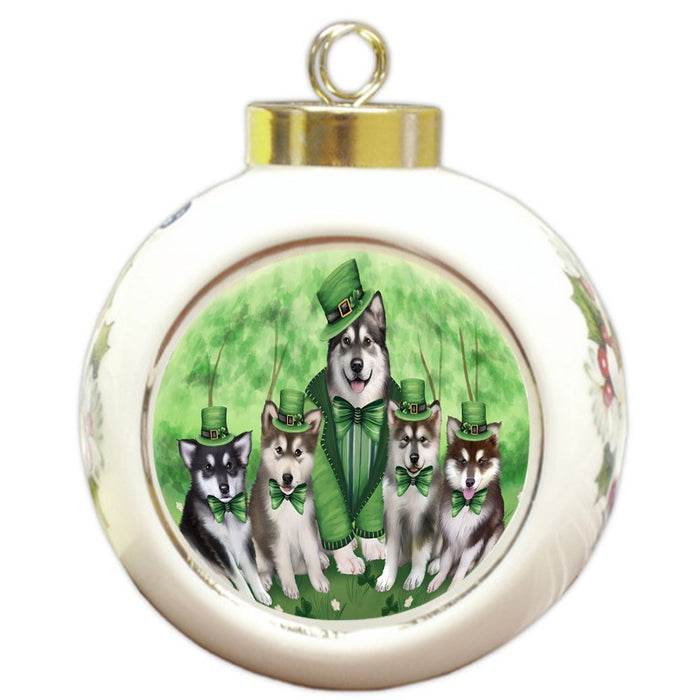 St. Patricks Day Irish Family Portrait Alaskan Malamute Dogs Round Ball Christmas Ornament RBPOR48586