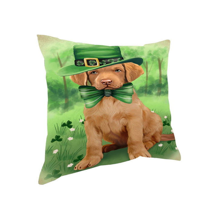 St. Patricks Day Irish Portrait Chesapeake Bay Retriever Dog Pillow PIL50948