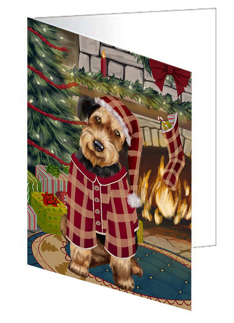 The Stocking was Hung Maltese Dog Handmade Artwork Assorted Pets Greeting Cards and Note Cards with Envelopes for All Occasions and Holiday Seasons GCD70598