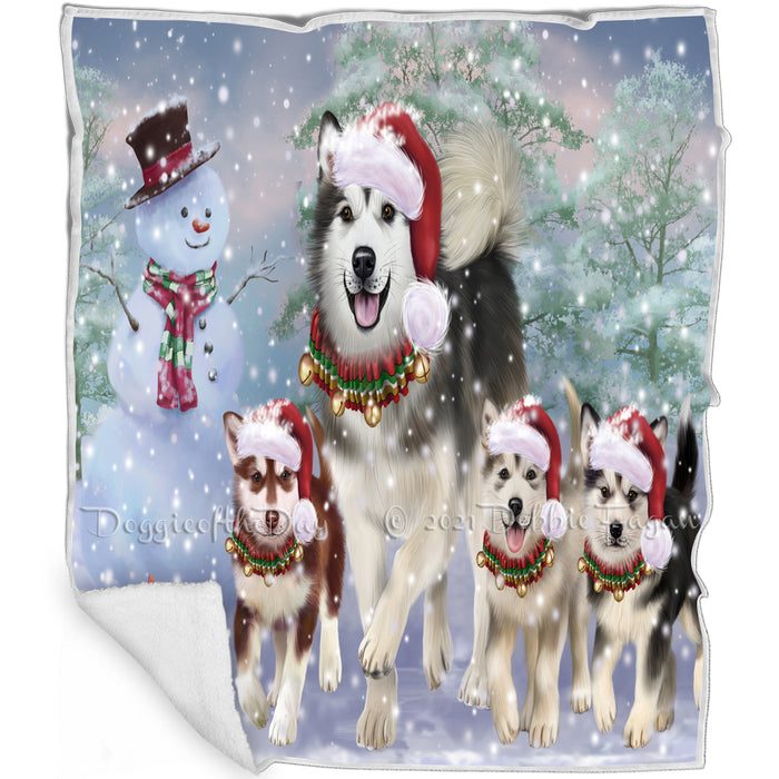 Christmas Running Family Alaskan Malamutes Dog Blanket BLNKT118560