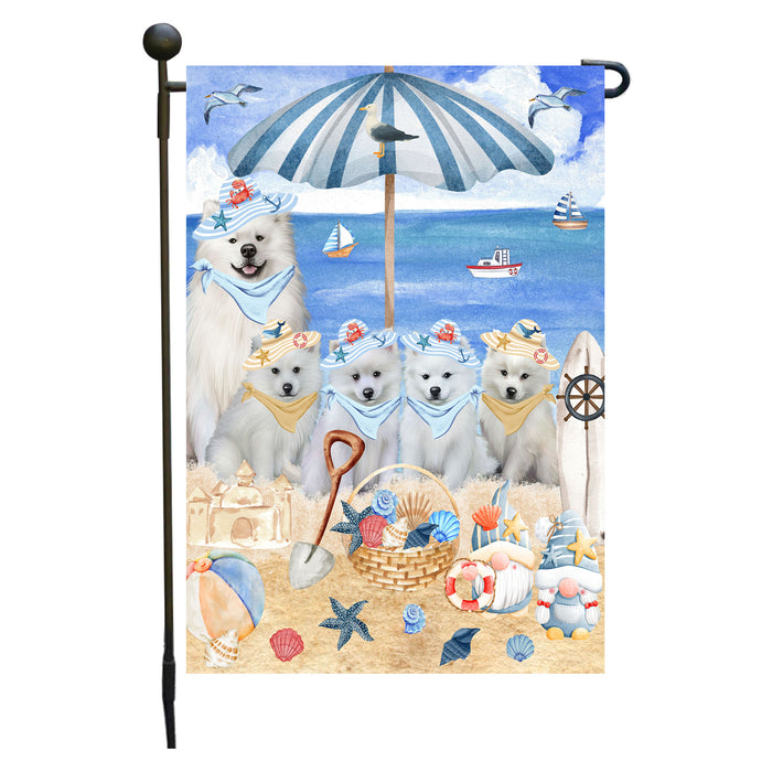 American Eskimo Dogs Garden Flag, Double-Sided Outdoor Yard Garden Decoration, Explore a Variety of Designs, Custom, Weather Resistant, Personalized, Flags for Dog and Pet Lovers