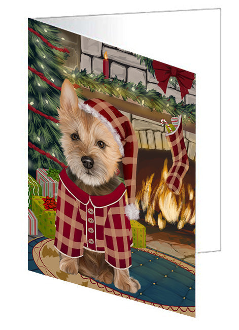 The Stocking was Hung Great Pyrenee Dog Handmade Artwork Assorted Pets Greeting Cards and Note Cards with Envelopes for All Occasions and Holiday Seasons GCD70490