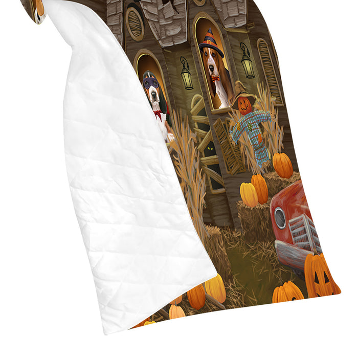 Haunted House Halloween Trick or Treat Basset Hound Dogs Quilt