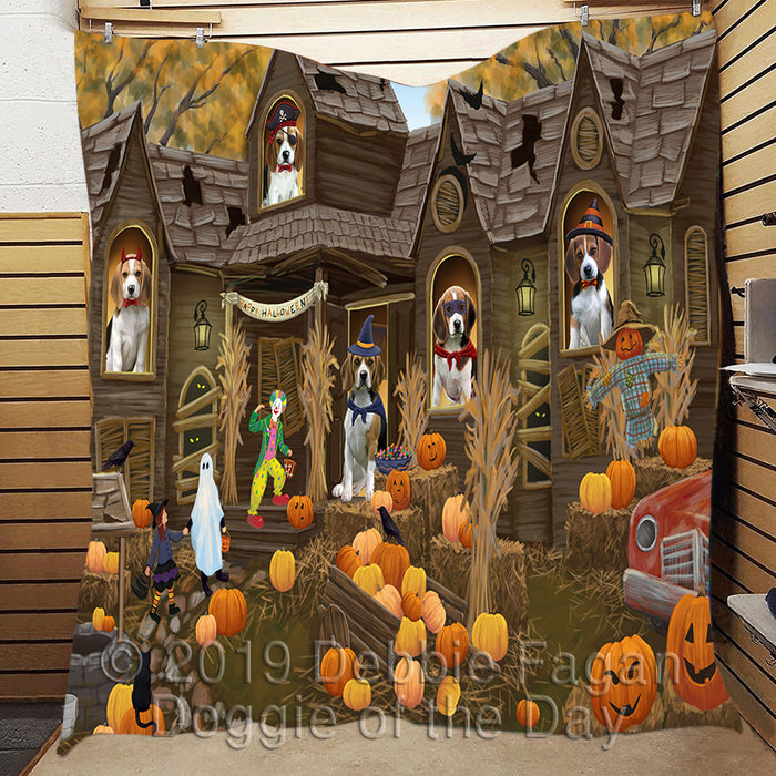 Haunted House Halloween Trick or Treat Beagle Dogs Quilt