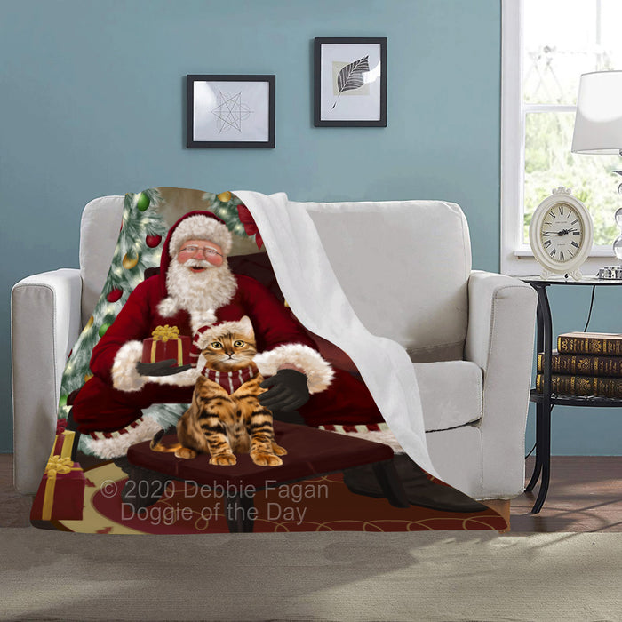 Santa's Christmas Surprise Bengal Cat Blanket BLNKT142083