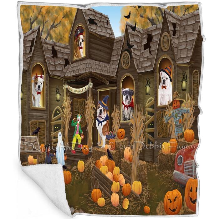 Haunted House Halloween Trick or Treat Bulldogs Blanket BLNKT93018