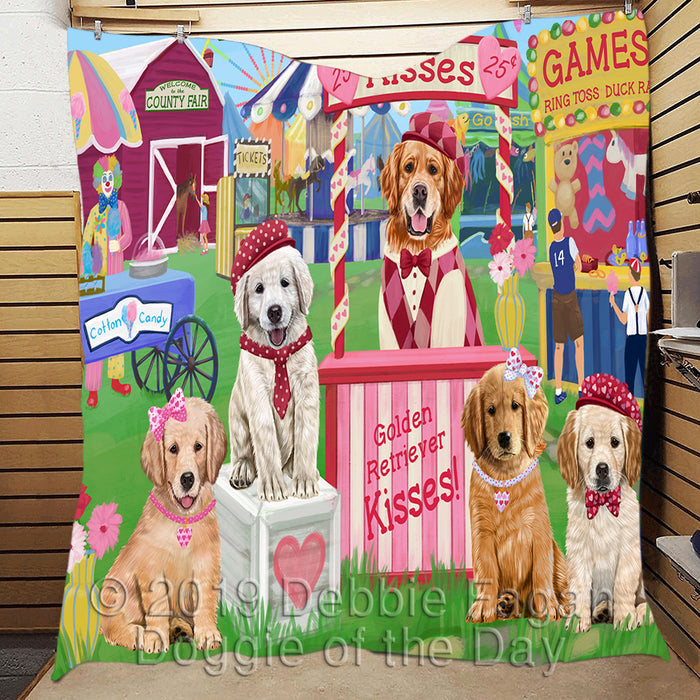 Carnival Kissing Booth Golden Retriever Dogs Quilt