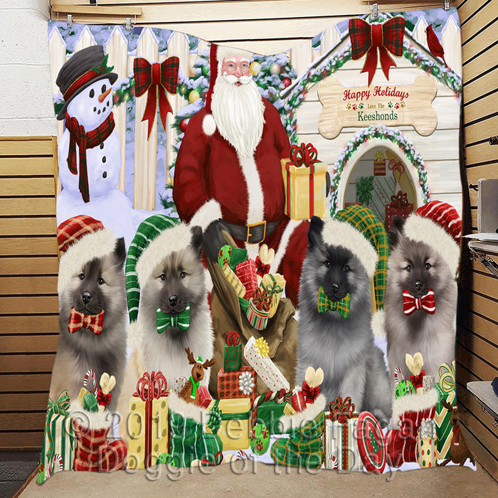 Happy Holidays Christmas Keeshond Dogs House Gathering Quilt