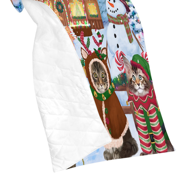 Holiday Gingerbread Cookie Maine Coon Cats Quilt
