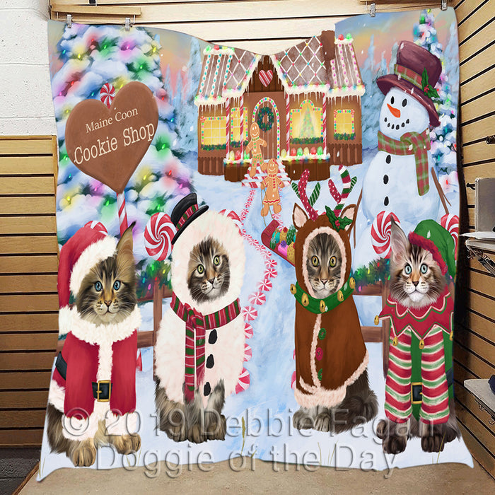 Holiday Gingerbread Cookie Maine Coon Cats Quilt