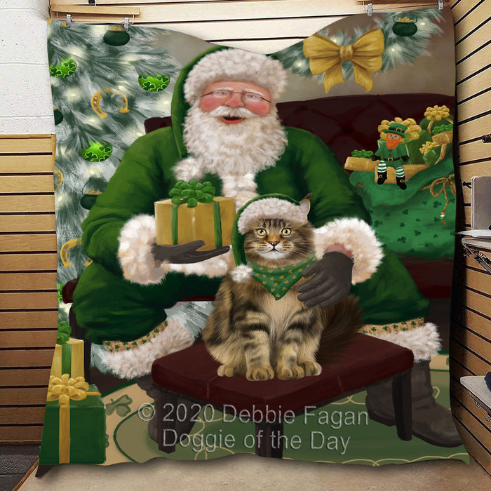 Christmas Irish Santa with Gift and Maine Coon Cat Quilt Bed Coverlet Bedspread - Pets Comforter Unique One-side Animal Printing - Soft Lightweight Durable Washable Polyester Quilt