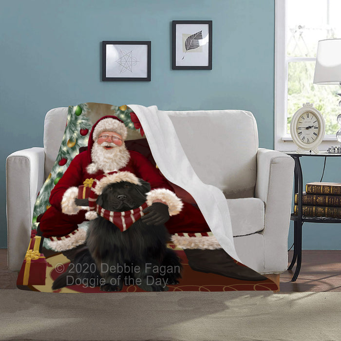 Santa's Christmas Surprise Newfoundland Dog Blanket BLNKT142298