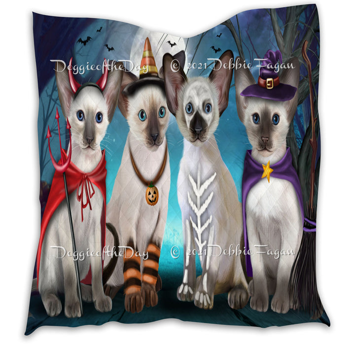 Happy Halloween Trick or Treat Oriental Blue Point Siamese Cats Lightweight Soft Bedspread Coverlet Bedding Quilt QUILT60461