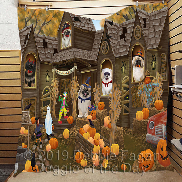 Haunted House Halloween Trick or Treat Pekingese Dogs Quilt