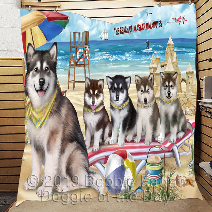 Pet Friendly Beach Alaskan Malamute Dogs Quilt