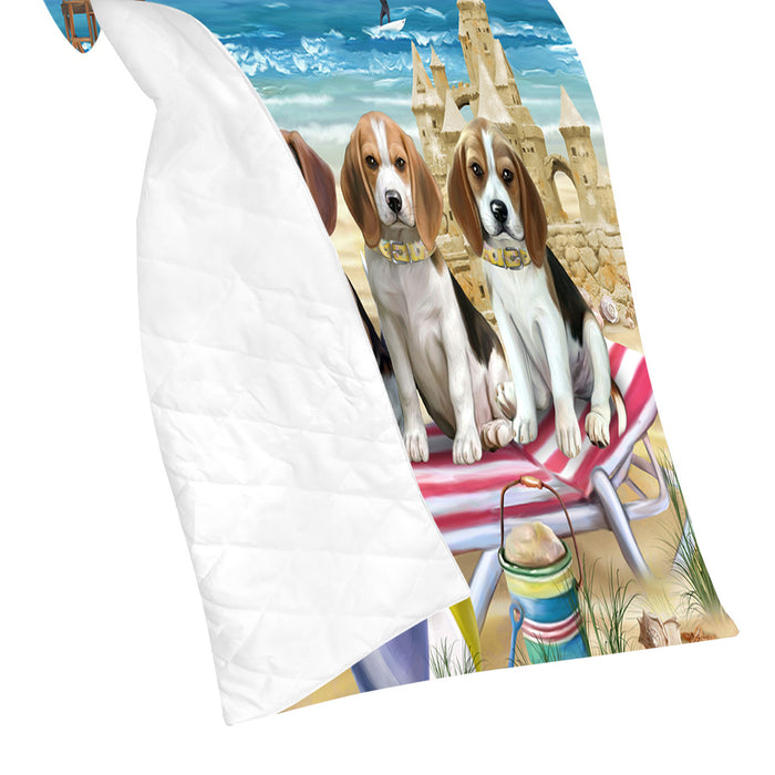 Pet Friendly Beach Beagle Dogs Quilt