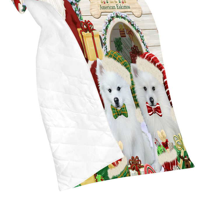 Happy Holidays Christmas American Eskimo Dogs House Gathering Quilt