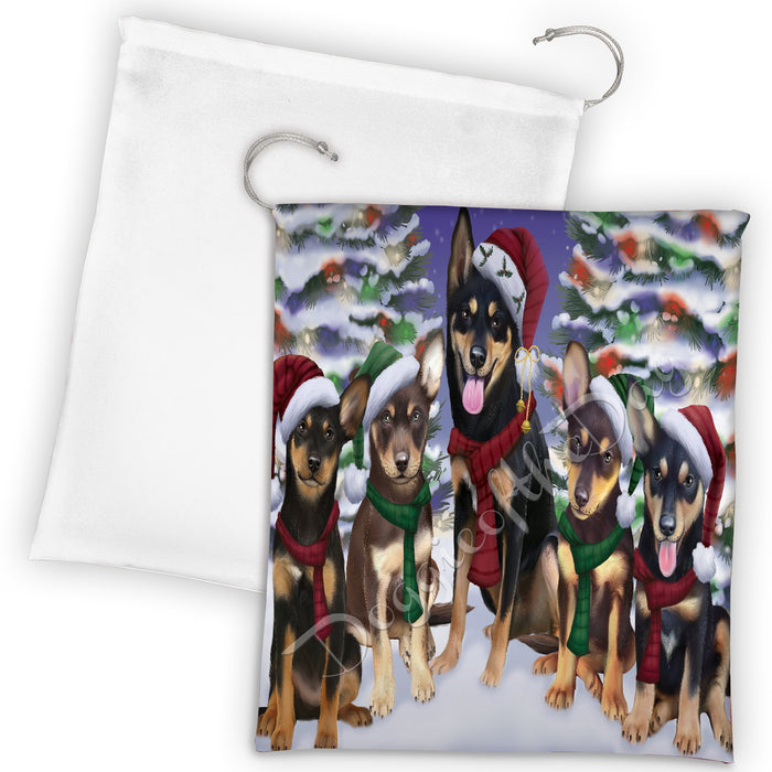 Australian Kelpie Dogs Christmas Family Portrait in Holiday Scenic Background Drawstring Laundry or Gift Bag LGB48108