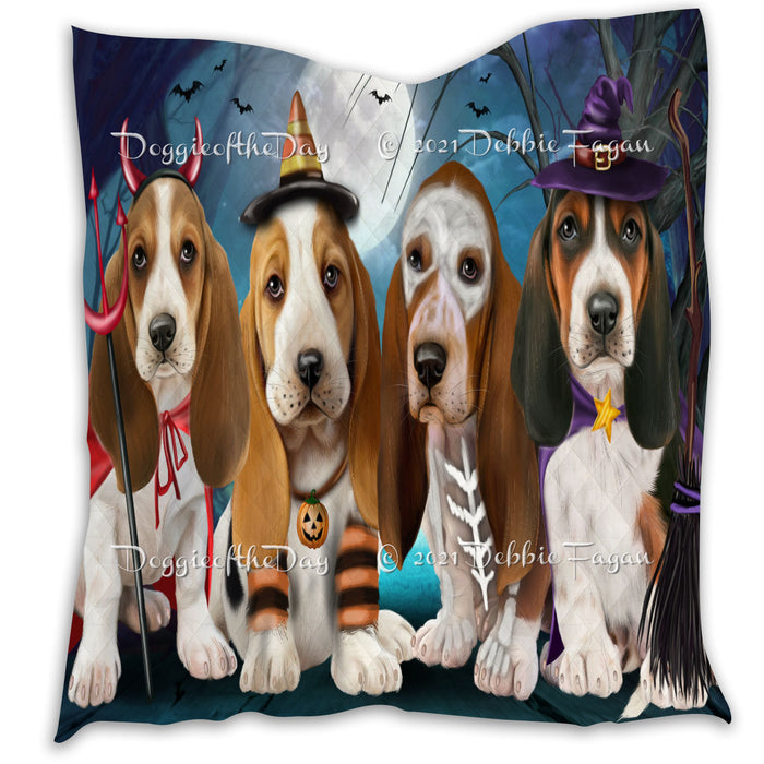Happy Halloween Trick or Treat Basset Hound Dogs Lightweight Soft Bedspread Coverlet Bedding Quilt QUILT60191