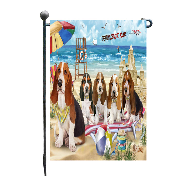 Pet Friendly Beach Basset Hound Dogs Garden Flags Outdoor Decor for Homes and Gardens Double Sided Garden Yard Spring Decorative Vertical Home Flags Garden Porch Lawn Flag for Decorations
