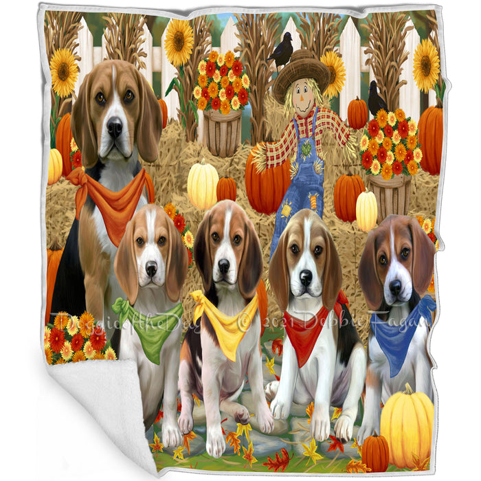 Fall Festive Gathering Beagles Dog with Pumpkins Blanket BLNKT71679