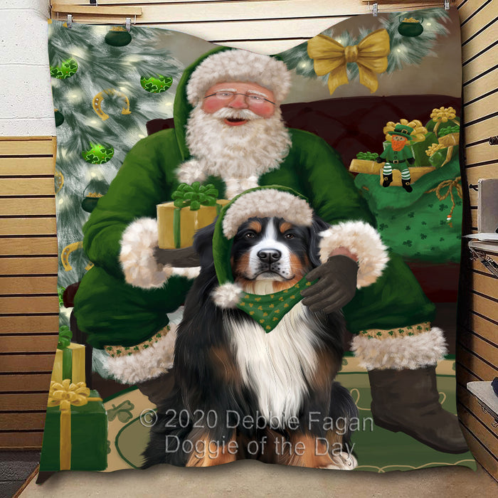 Christmas Irish Santa with Gift and Bernese Mountain Dog Quilt Bed Coverlet Bedspread - Pets Comforter Unique One-side Animal Printing - Soft Lightweight Durable Washable Polyester Quilt