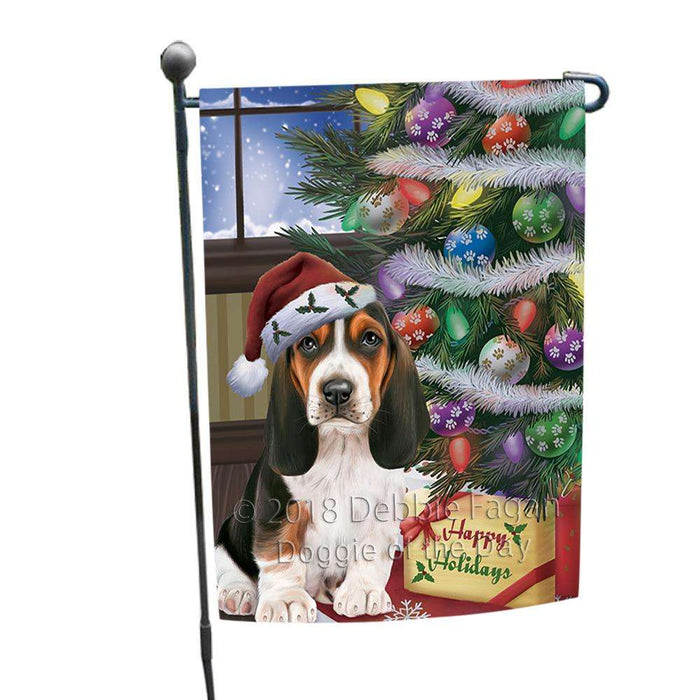 Christmas Happy Holidays Basset Hound Dog with Tree and Presents Garden Flag GFLG53863