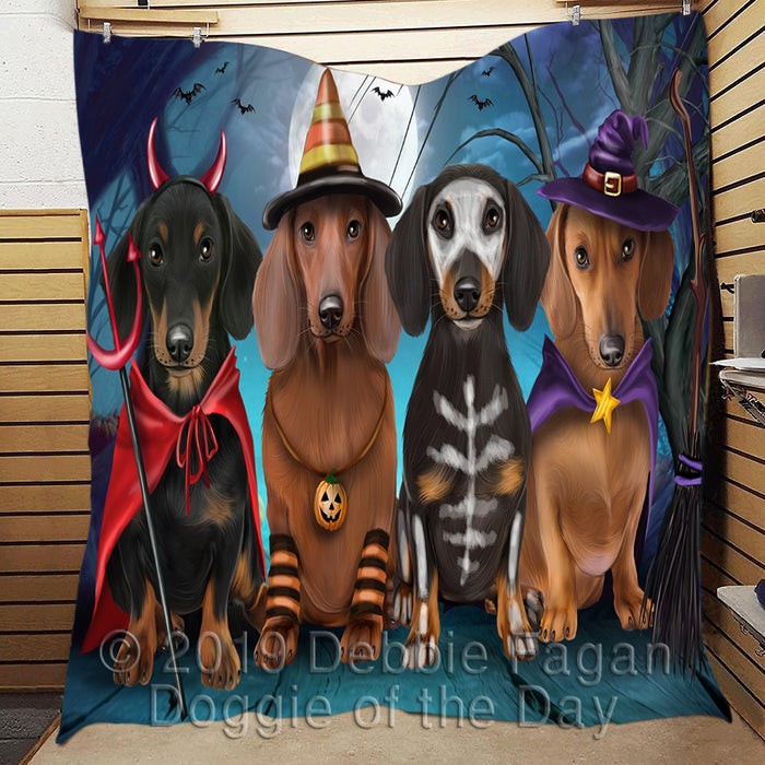 Happy Halloween Trick or Treat Dachshund Dogs Lightweight Soft Bedspread Coverlet Bedding Quilt QUILT60331