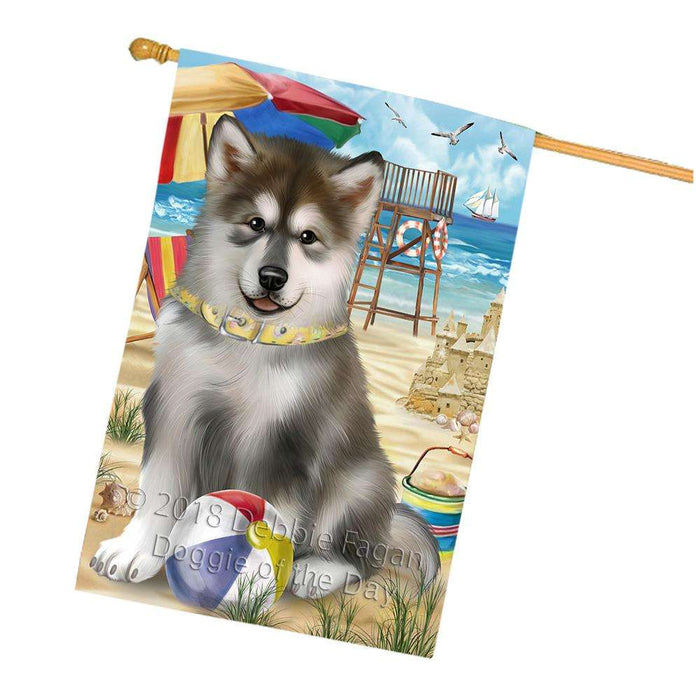 Pet Friendly Beach Alaskan Malamute Dog House Flag FLG49917
