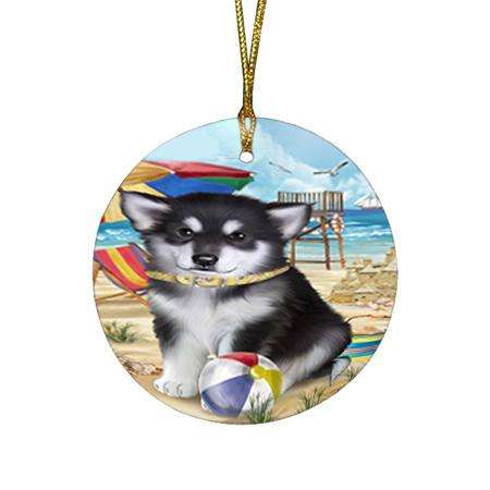 Pet Friendly Beach Alaskan Malamute Dog Round Flat Christmas Ornament RFPOR49944