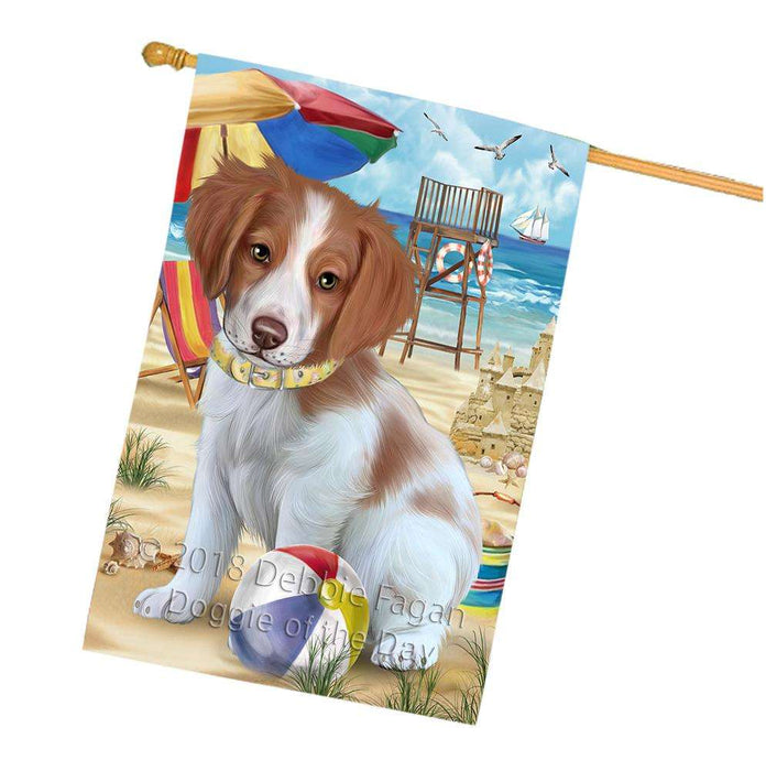 Pet Friendly Beach Brittany Spaniel Dog House Flag FLG49971