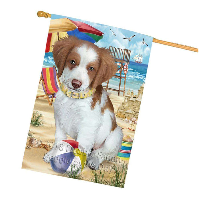 Pet Friendly Beach Brittany Spaniel Dog House Flag FLG49973