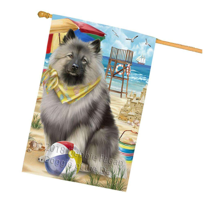 Pet Friendly Beach Keeshond Dog House Flag FLG51718