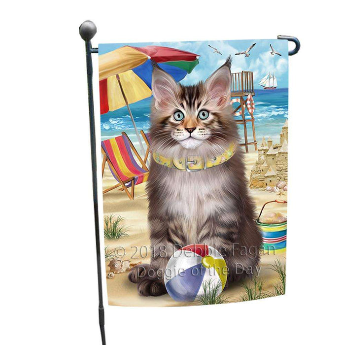 Pet Friendly Beach Maine Coon Cat Garden Flag GFLG51586