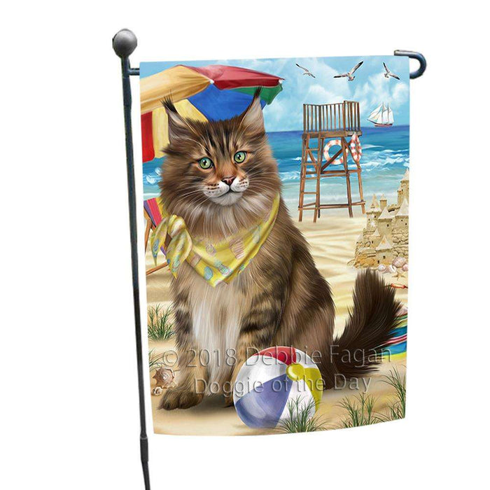Pet Friendly Beach Maine Coon Cat Garden Flag GFLG51587