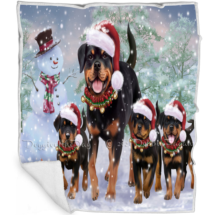 Christmas Running Family Dogs Rottweilers Dog Blanket BLNKT105366
