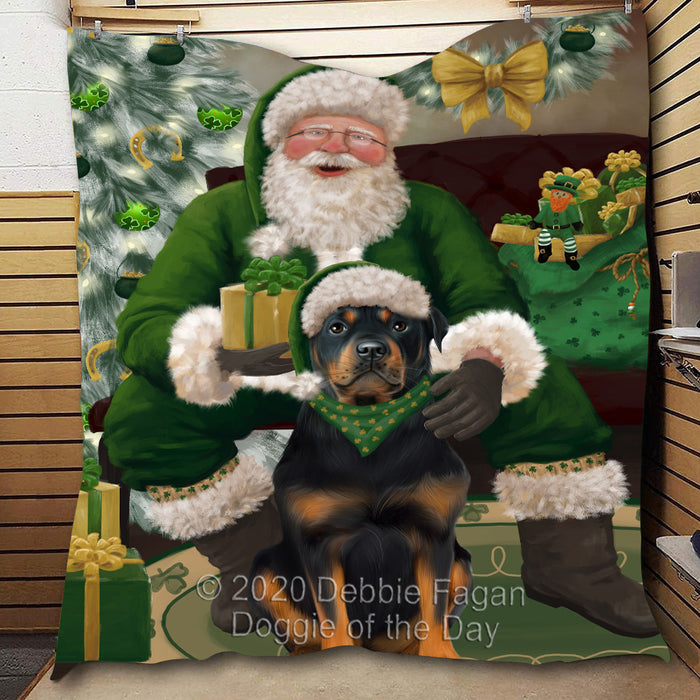 Christmas Irish Santa with Gift and Rottweiler Dog Quilt Bed Coverlet Bedspread - Pets Comforter Unique One-side Animal Printing - Soft Lightweight Durable Washable Polyester Quilt