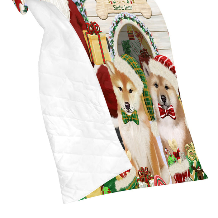 Happy Holidays Christmas Shiba Inu Dogs House Gathering Quilt