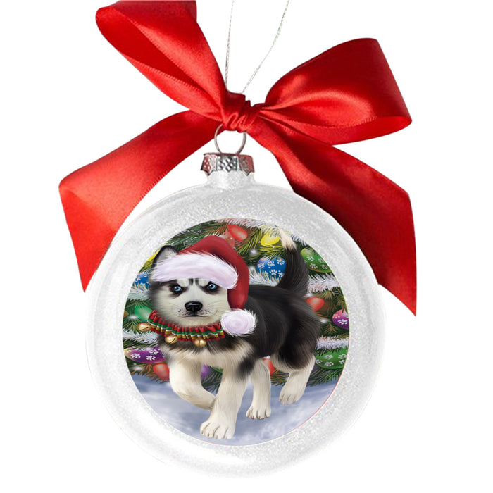 Trotting in the Snow Siberian Husky Dog White Round Ball Christmas Ornament WBSOR49466