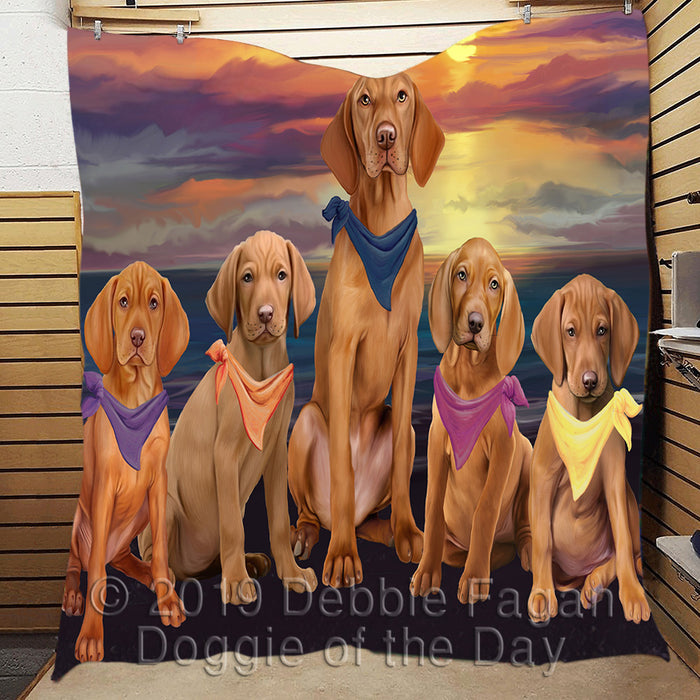 Family Sunset Portrait Vizsla Dogs Quilt